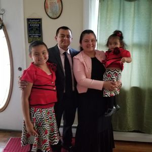 Meet your Posher, Efrain